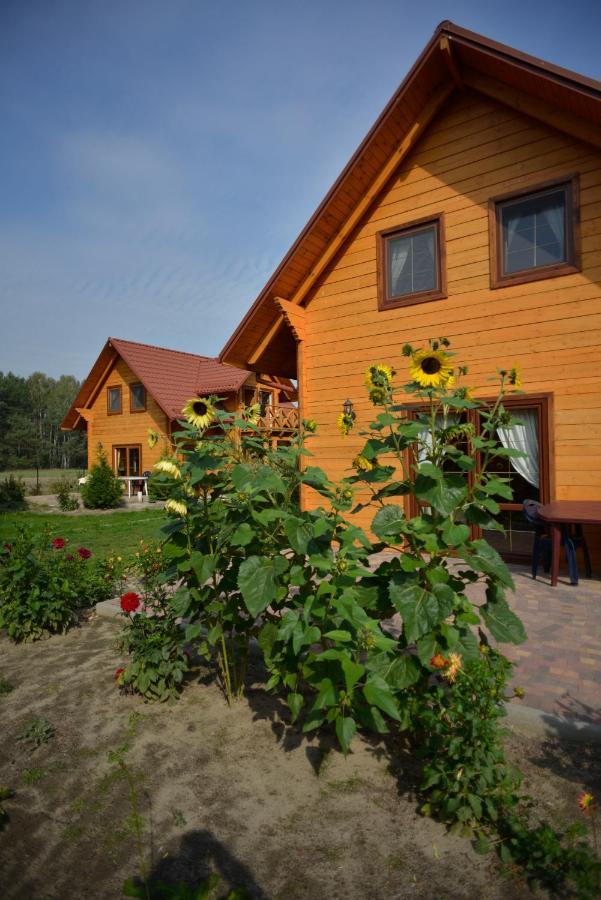 Osrodek Wypoczynkowy Ranczo Hotel Okuninka Buitenkant foto