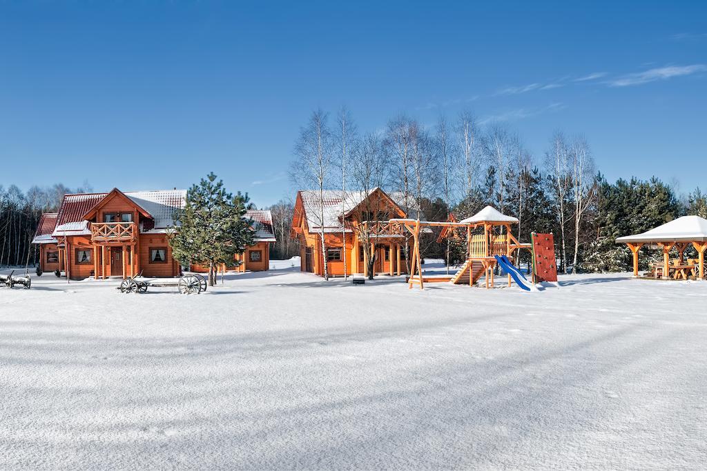 Osrodek Wypoczynkowy Ranczo Hotel Okuninka Buitenkant foto